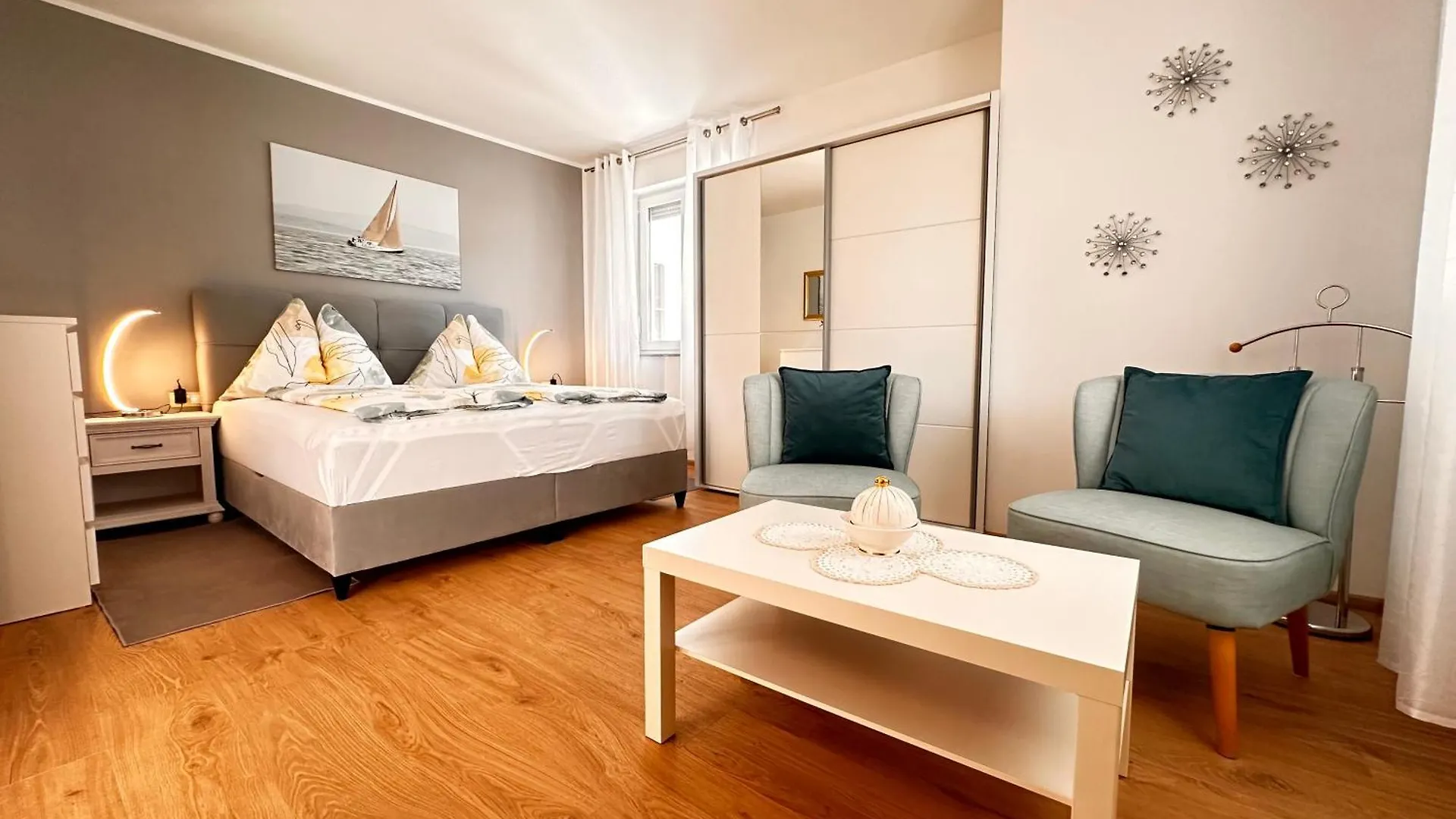 Park Plaza Apartments فاجانا