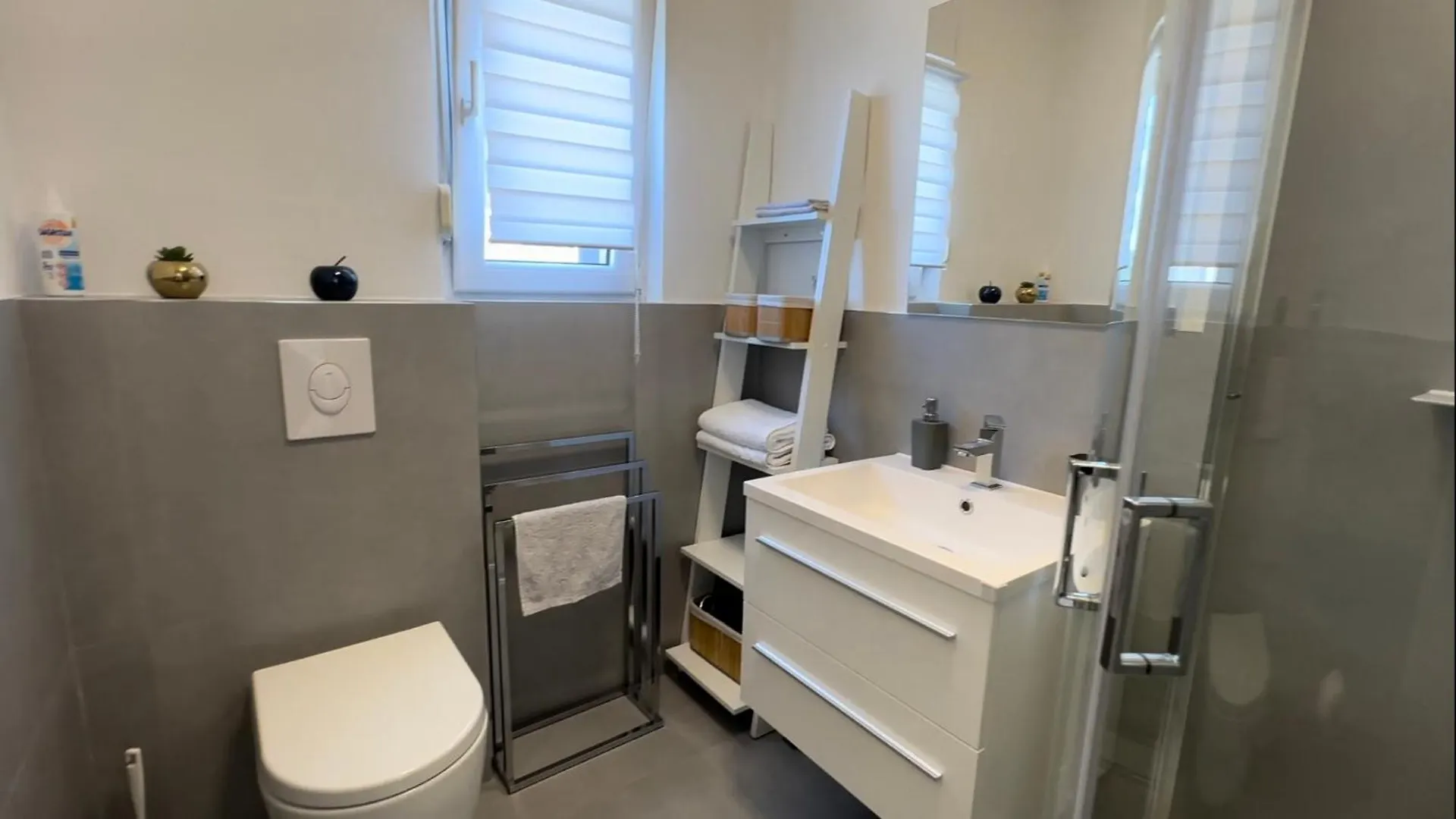 Park Plaza Apartments فاجانا