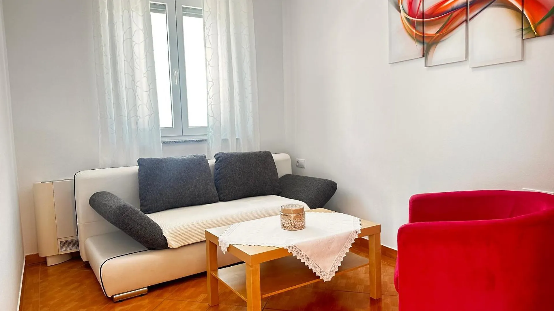 Park Plaza Apartments فاجانا
